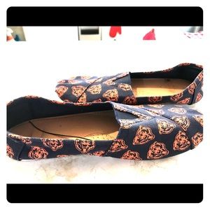 Chicago Bears slip on flats
